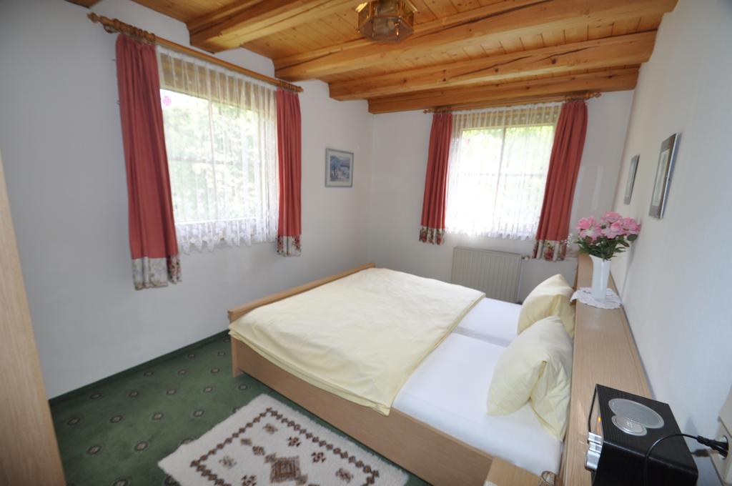 Hotel Haus Amadeus Wagrain Habitación foto